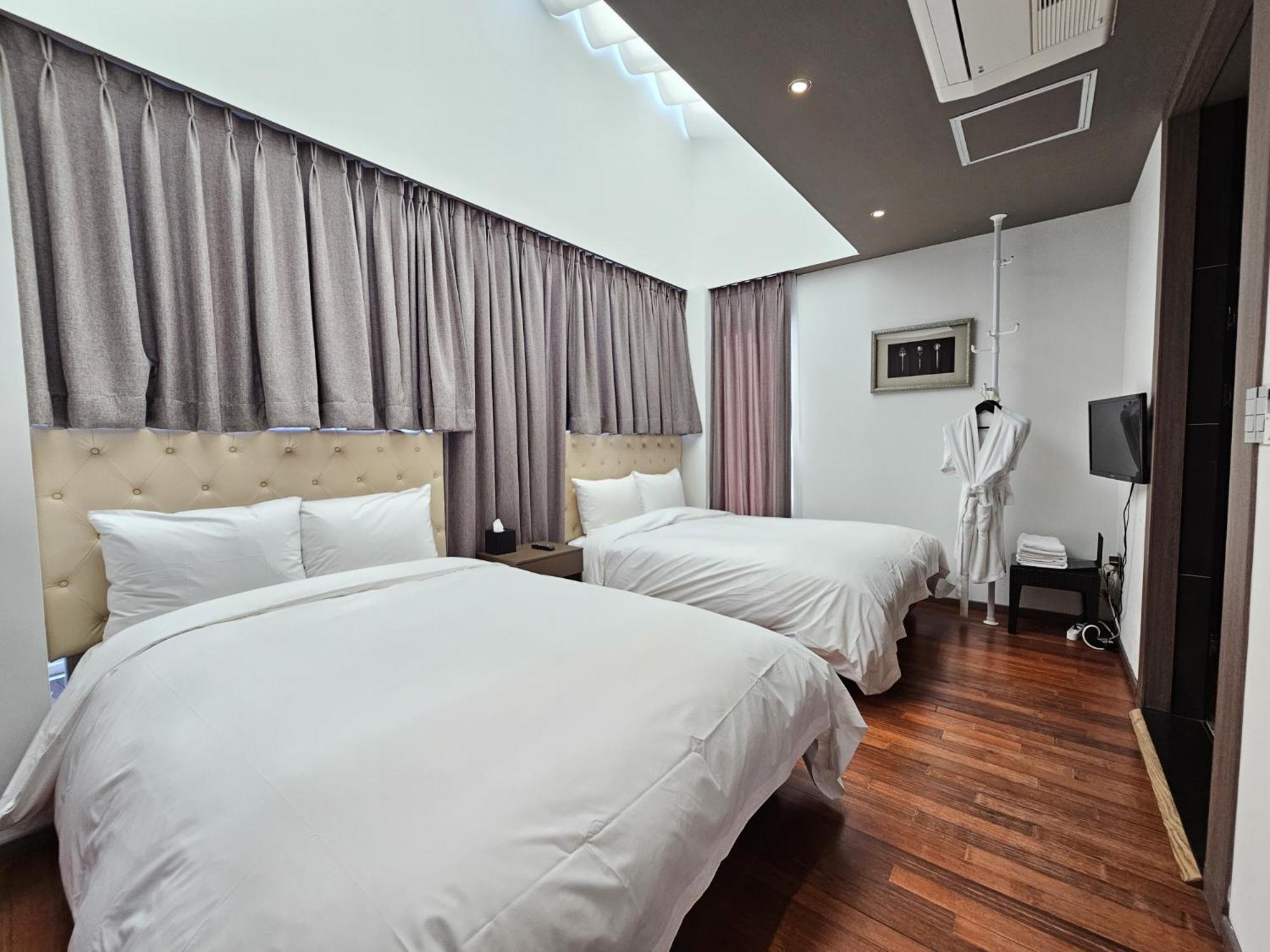 Jeju Hotel Scarboro Seogwipo Zewnętrze zdjęcie
