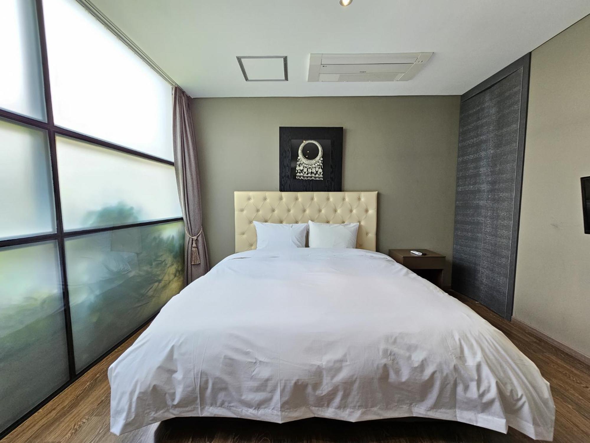 Jeju Hotel Scarboro Seogwipo Zewnętrze zdjęcie