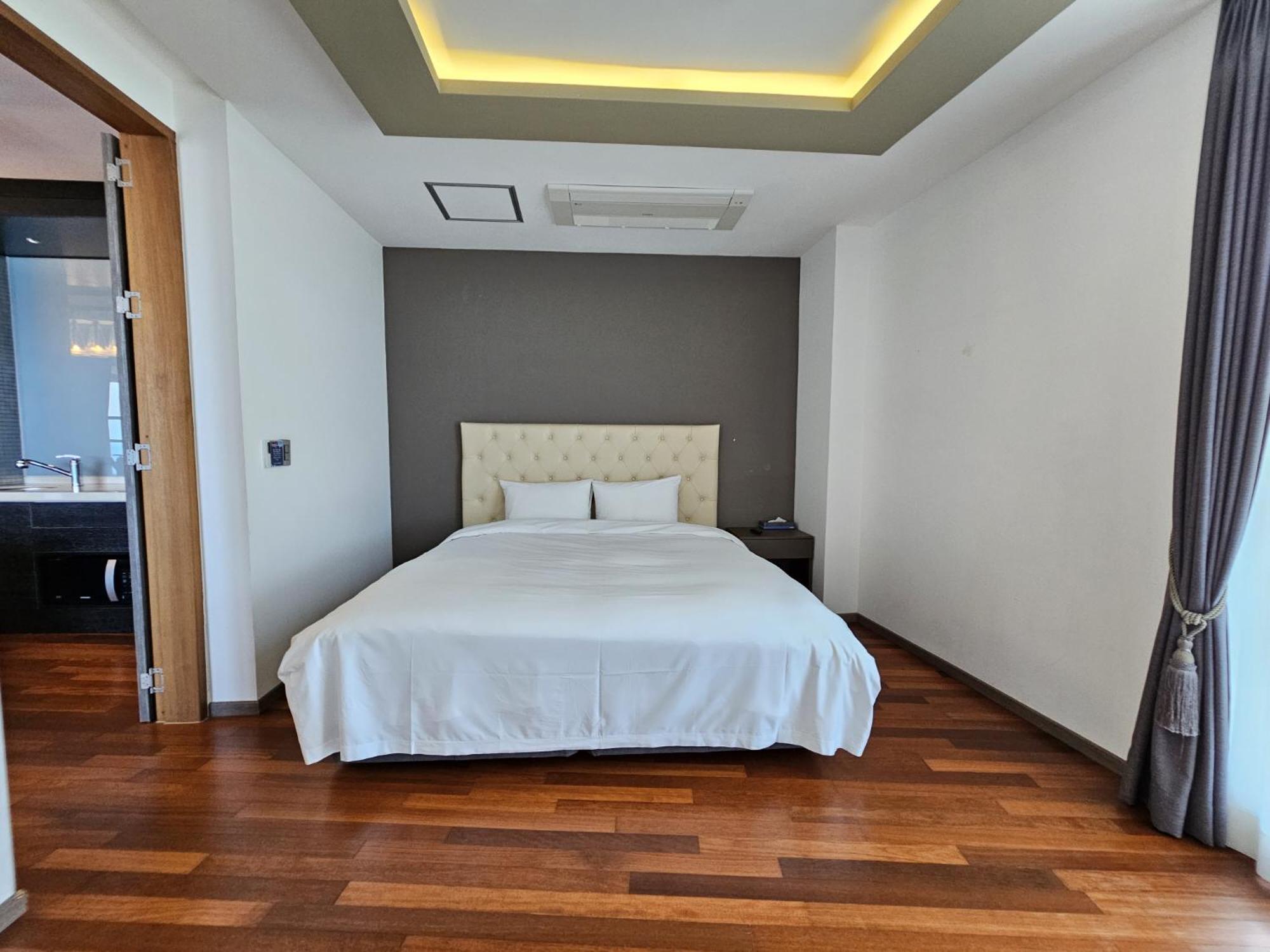 Jeju Hotel Scarboro Seogwipo Zewnętrze zdjęcie