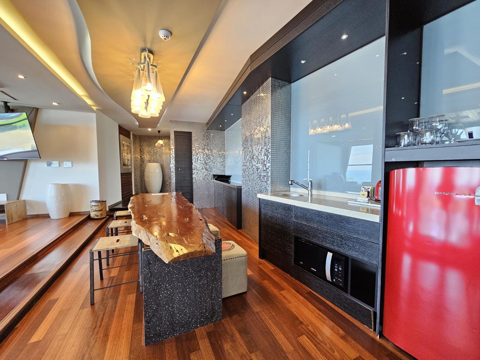 Jeju Hotel Scarboro Seogwipo Zewnętrze zdjęcie