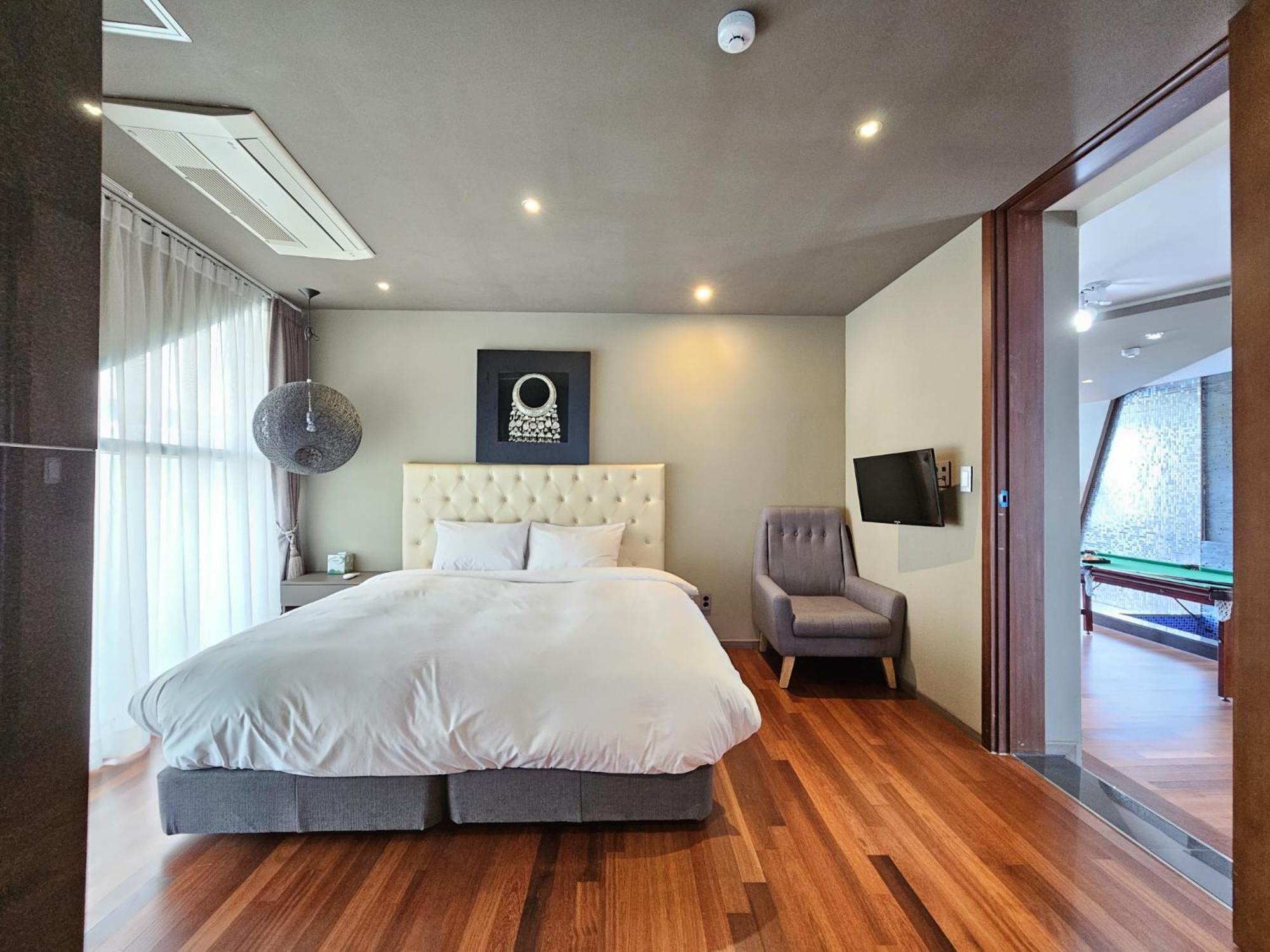 Jeju Hotel Scarboro Seogwipo Zewnętrze zdjęcie